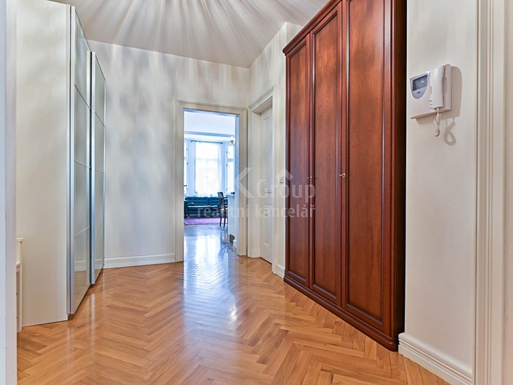 Квартира 3+kk в оренду, 88 м² (22 з 29)