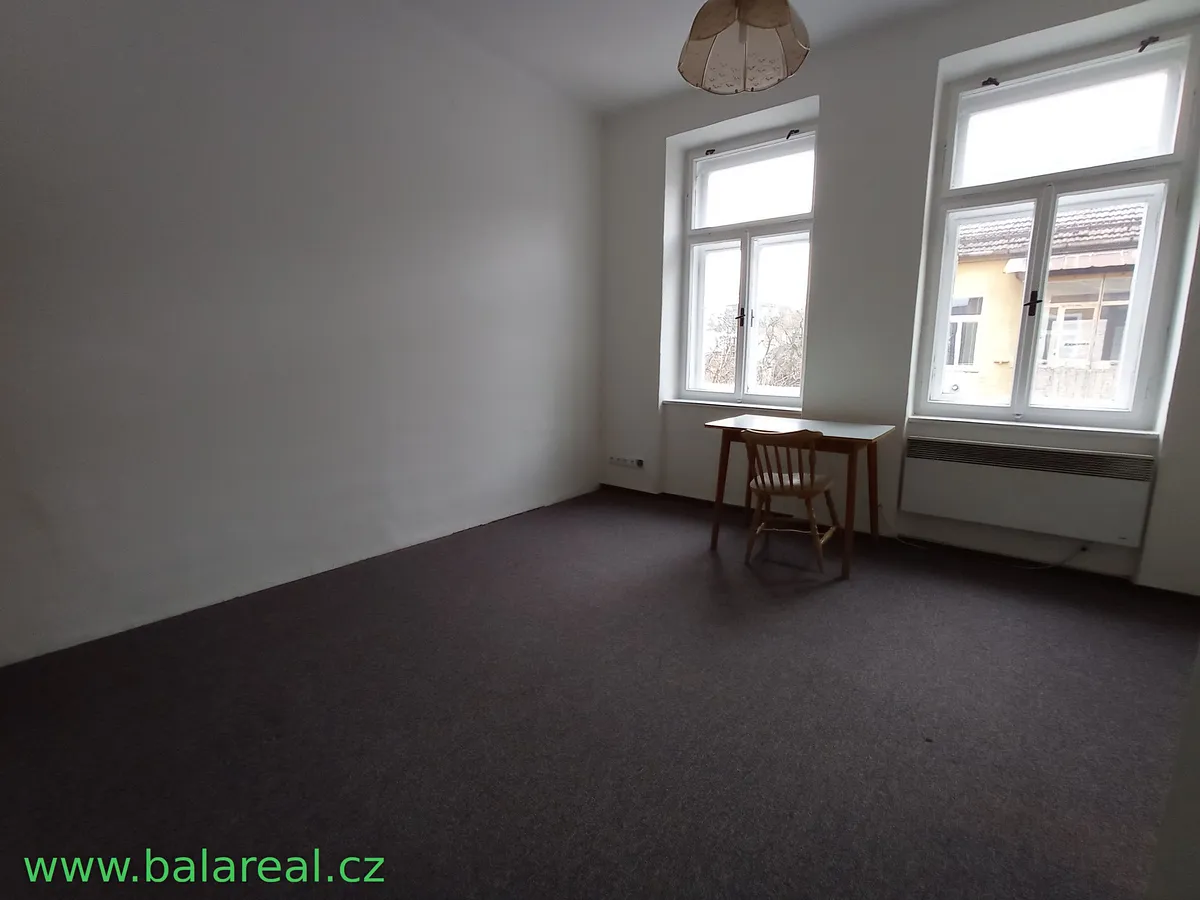 Pronájem bytu 1+1 30 m²