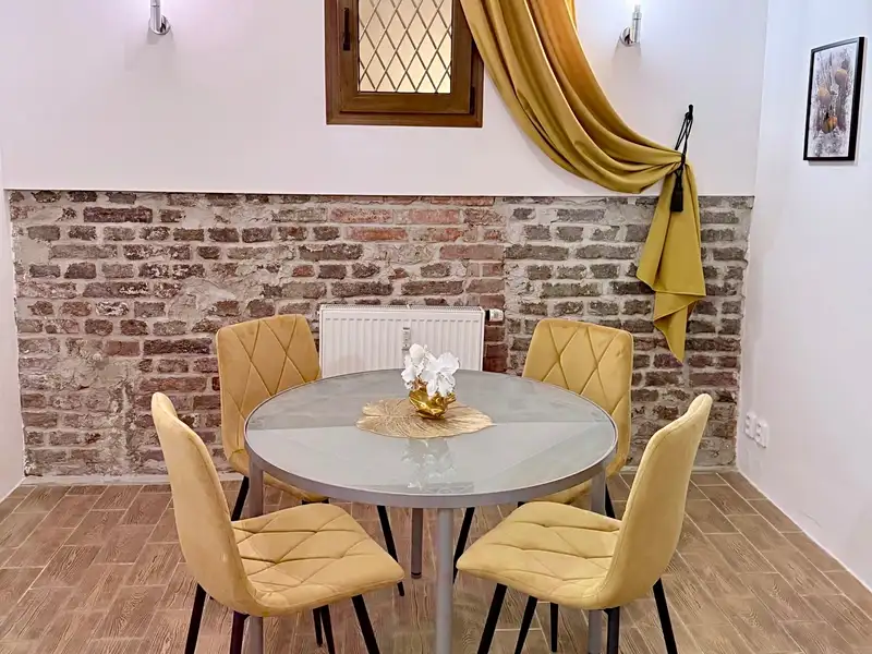Pronájem bytu atypický 94 m², Praha – náhled fotky 3