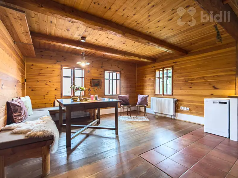 Prodej rodinného domu 121 m², pozemek 4485 m², Veliny – náhled fotky 1