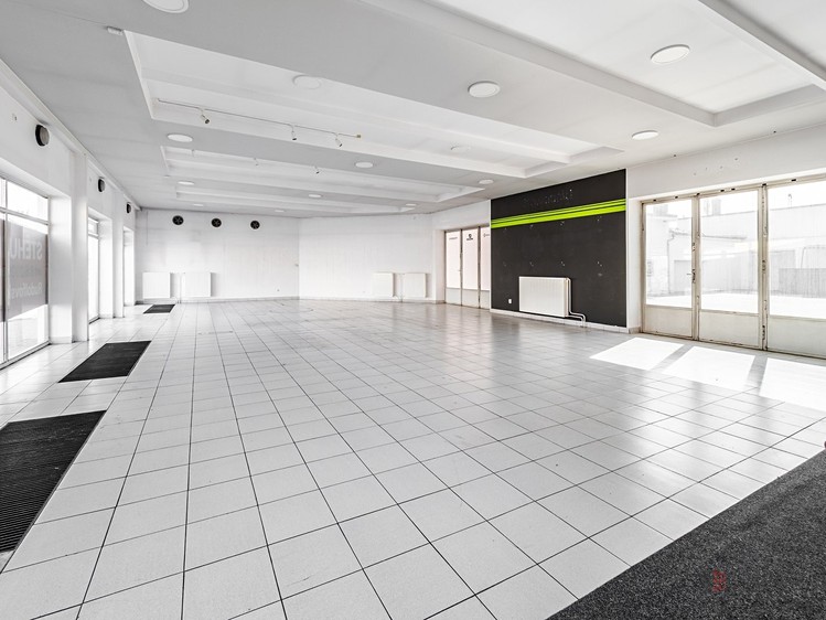 Prodej komerčního prostoru, 902 m² (6 z 25)