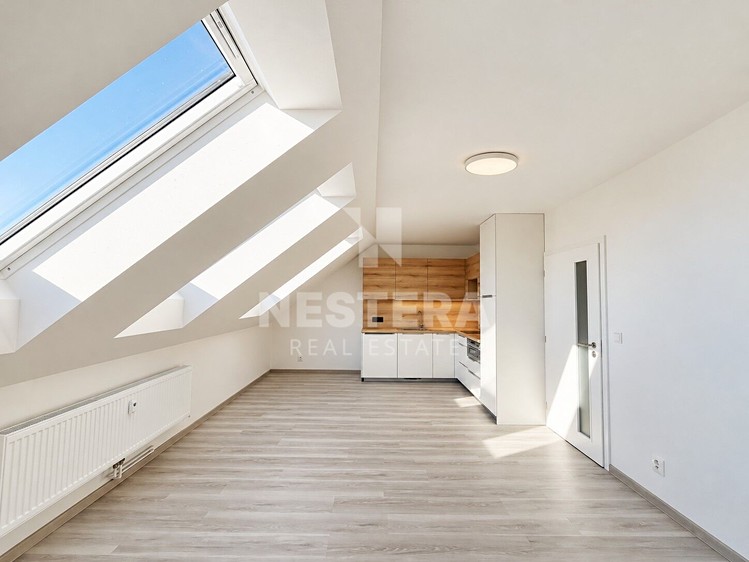 Квартира 2+kk в оренду, 44 м² (5 з 14)
