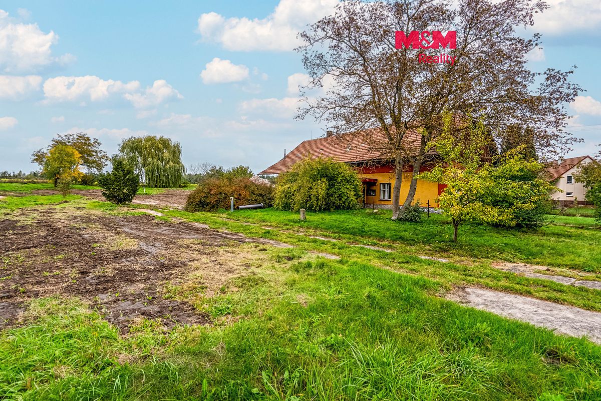 Prodej stavebního pozemku 3184 m², Rokytno – fotka 1 z 3