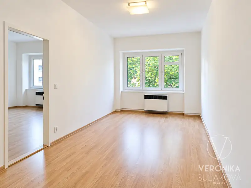 Prodej bytu 2+kk 50 m², Praha – náhled fotky 2