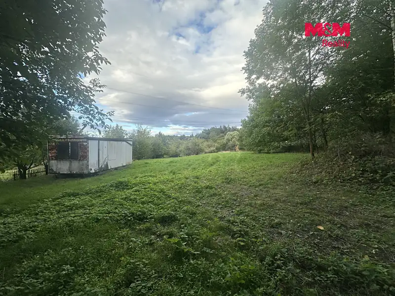 Prodej stavebního pozemku 2370 m², Smolnice – náhled fotky 2