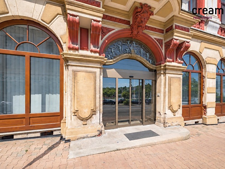 Комерційне приміщення в оренду, 192 м² (13 з 15)
