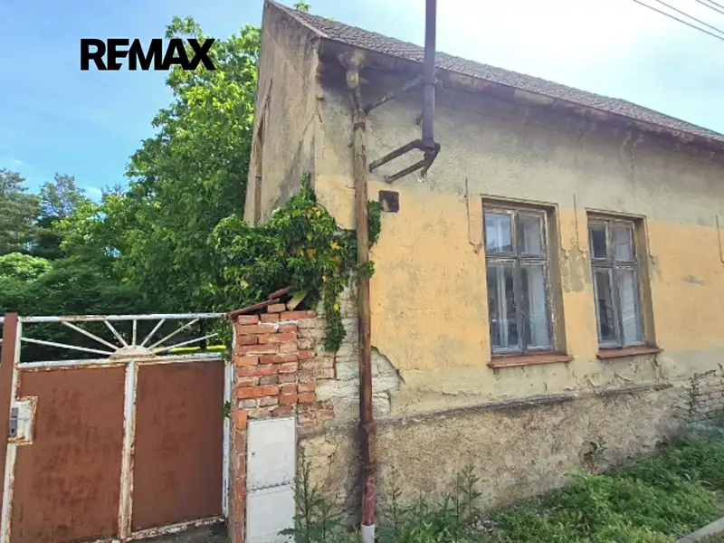 Prodej rodinného domu 86 m², pozemek 720 m², Chýně – náhled fotky 1