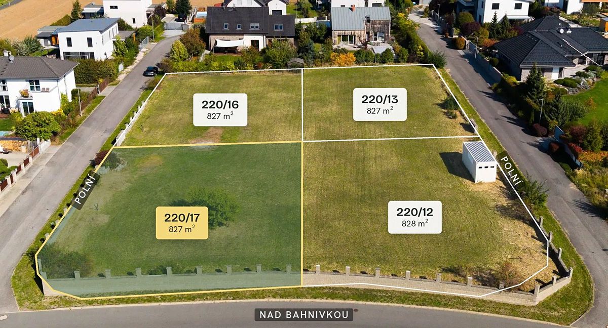 Prodej stavebního pozemku 827 m², Říčany – fotka 1 z 3