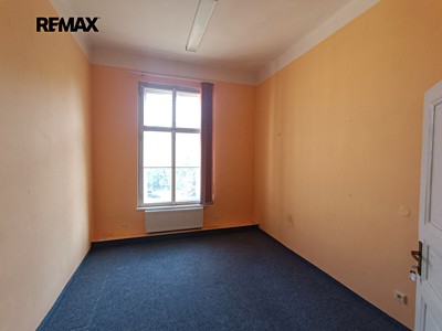 Комерційне приміщення в оренду, 22 м² (2 з 6)