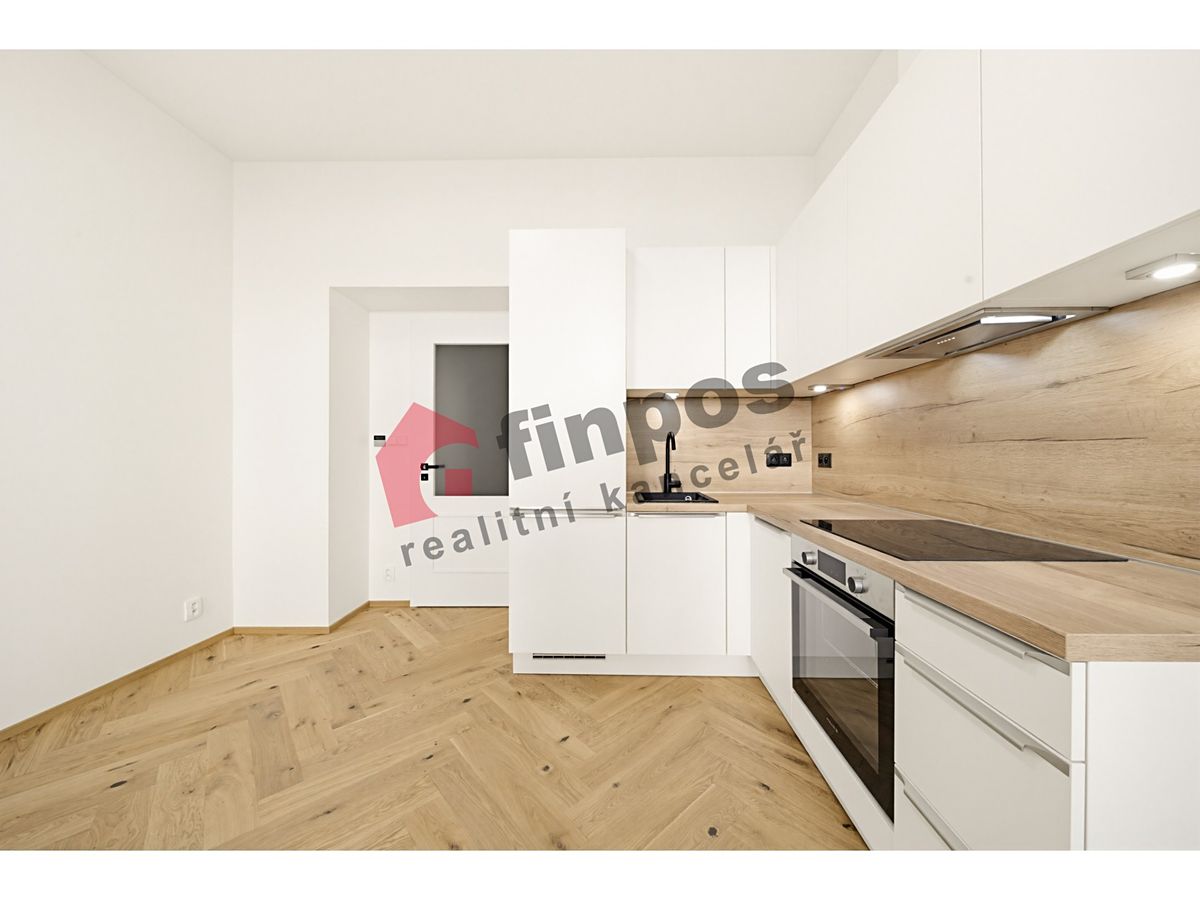 Pronájem bytu 1+kk 27 m² – fotografie 3