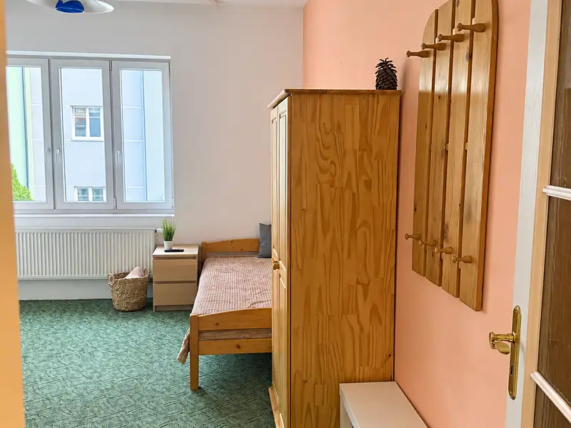 Pronájem bytu 1+kk 23 m², Praha – náhled fotky 3