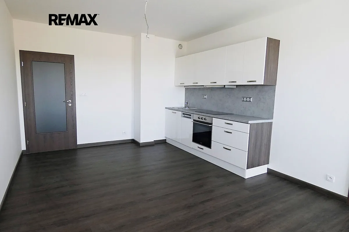 Pronájem bytu 3+kk 68 m²