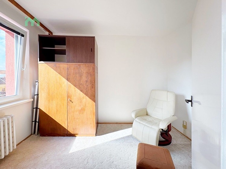 Pronájem bytu 2+kk, 36 m² (16 z 43)
