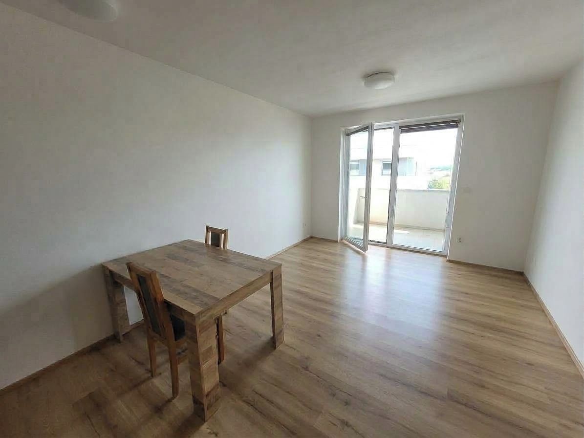 Prodej bytu 1+kk 36 m² – fotografie 3