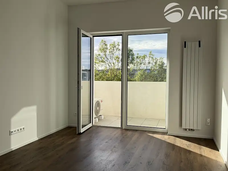 Pronájem bytu 1+kk 29 m², Brno – náhled fotky 3