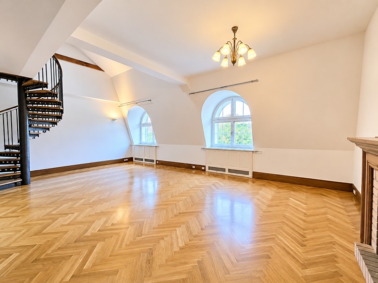 Wohnung 4+kk zur Miete, 195 m² (2 von 14)