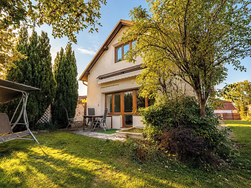 Prodej rodinného domu 245 m², pozemek 1226 m², Kaznějov – náhled fotky 2
