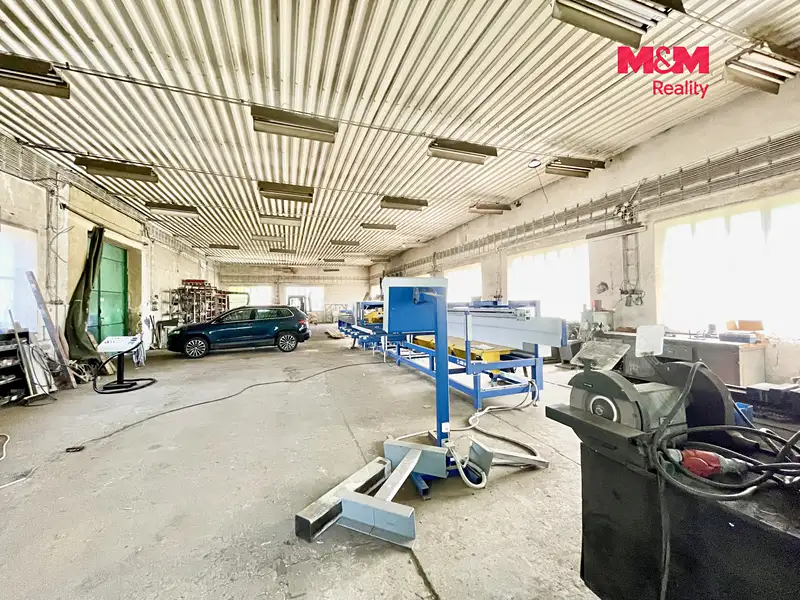 Prodej zemědělského objektu 1050 m², Koclířov – náhled fotky 3