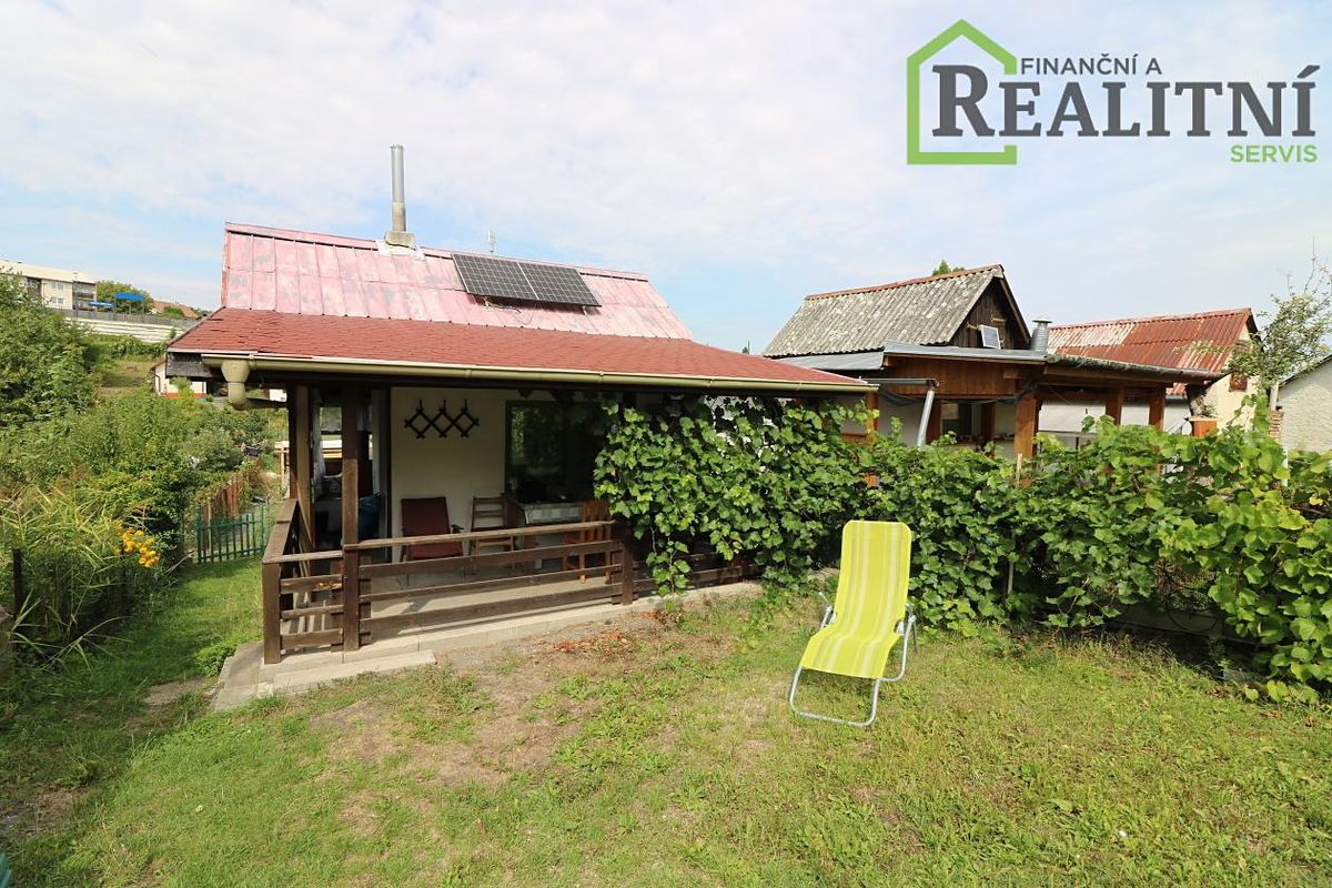 Prodej chaty 18 m², pozemek 275 m², Kladno – fotka 1 z 3