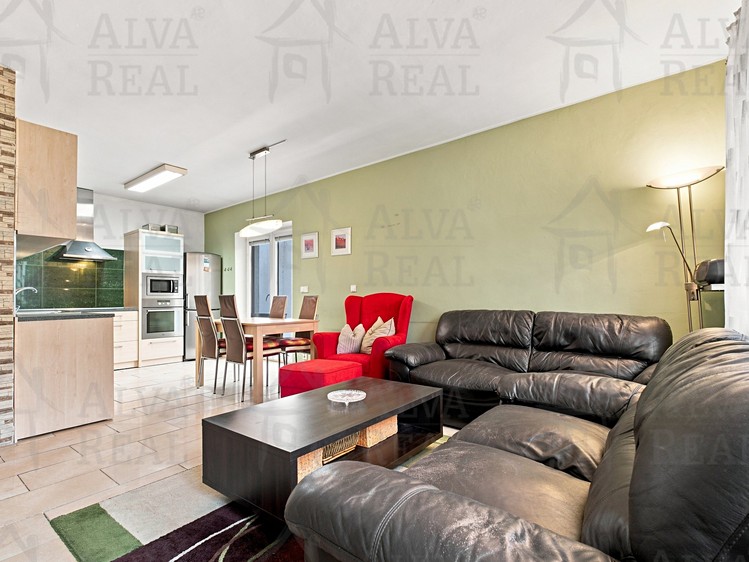 Prodej domu, 141 m² (8 z 28)