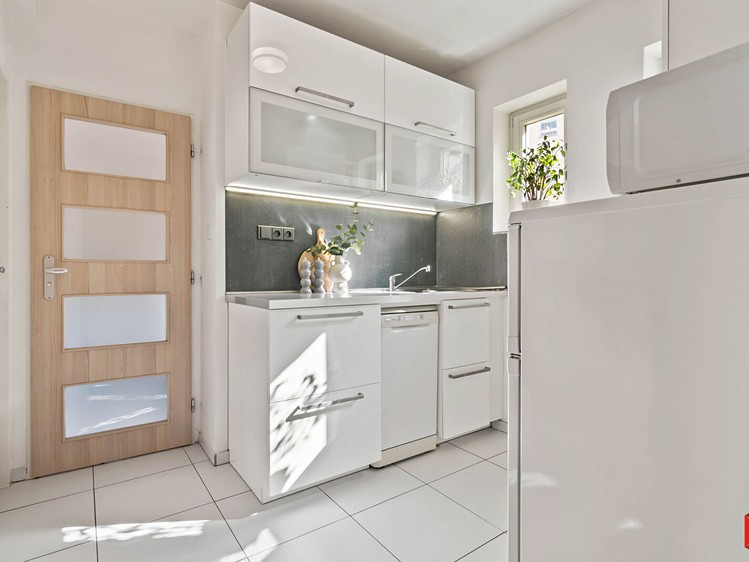 Prodej bytu 2+1, 29 m² (12 z 21)