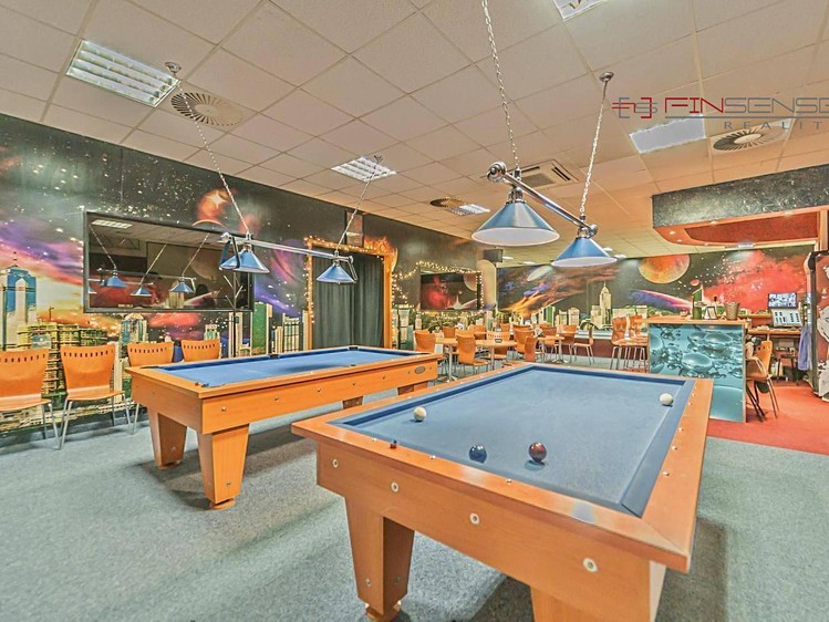Prodej komerčního prostoru, 1 398 m² (15 z 30)