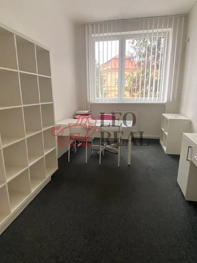 Pronájem obchodního prostoru 10 m²