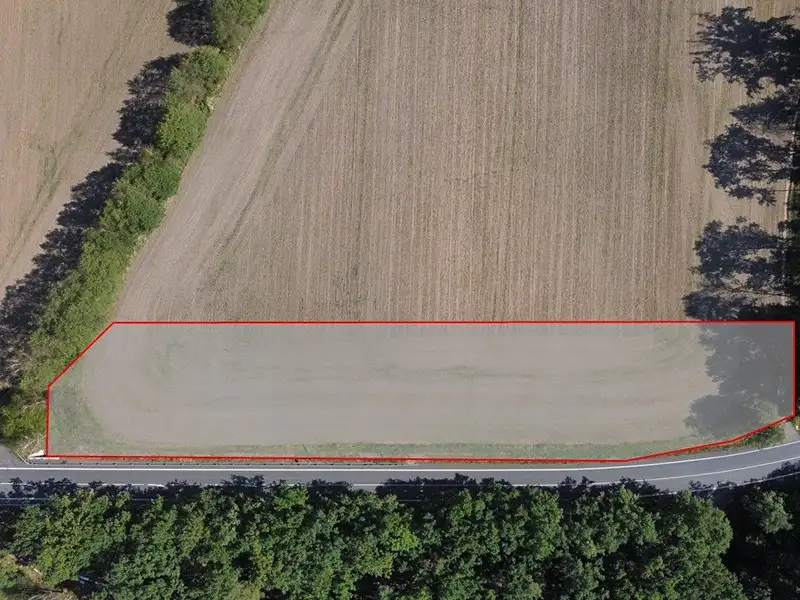 Prodej pole 9373 m², Hrobice – náhled fotky 3