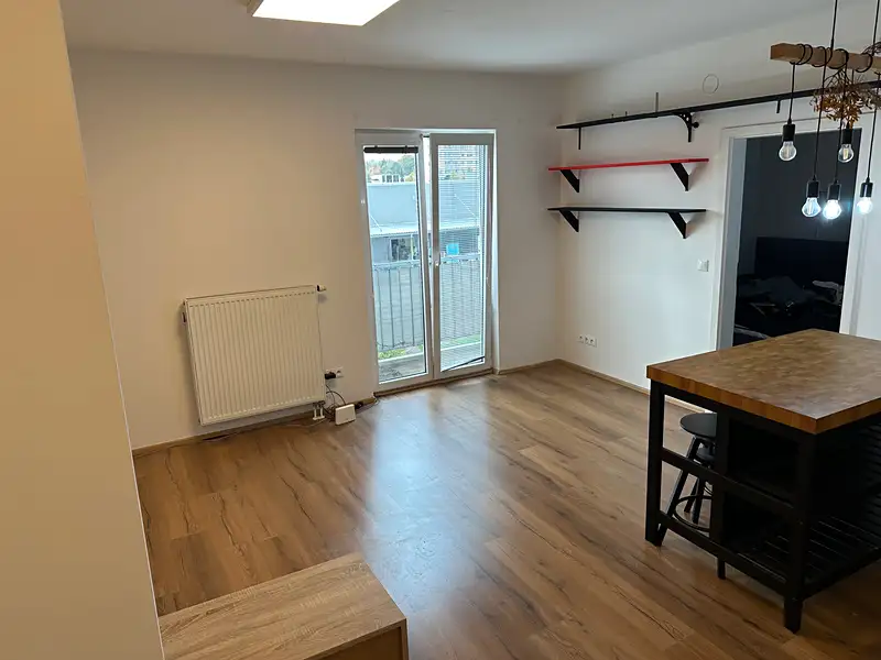 Pronájem bytu 2+kk 35 m², Kladno – náhled fotky 2
