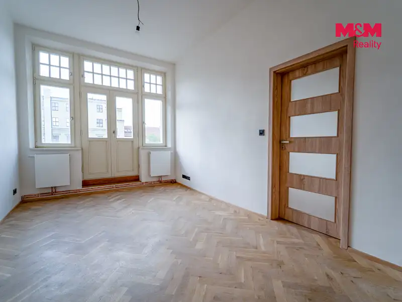 Pronájem bytu 3+1 71 m², Plzeň – náhled fotky 3