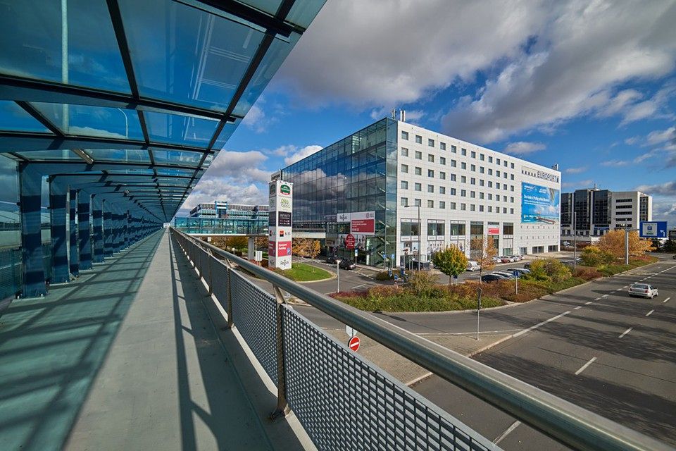 Pronájem kanceláře 45 m² – fotografie 3