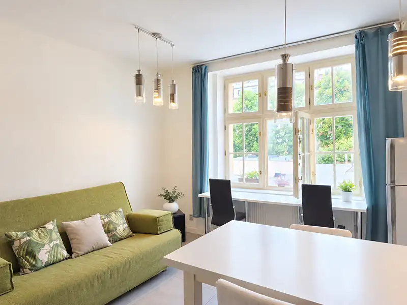 Pronájem bytu 4+kk 140 m², Praha – náhled fotky 1