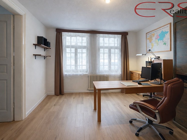 Будинок на продаж, 200 м² (7 з 15)