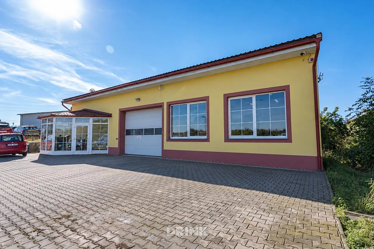 Prodej obchodního prostoru 210 m²