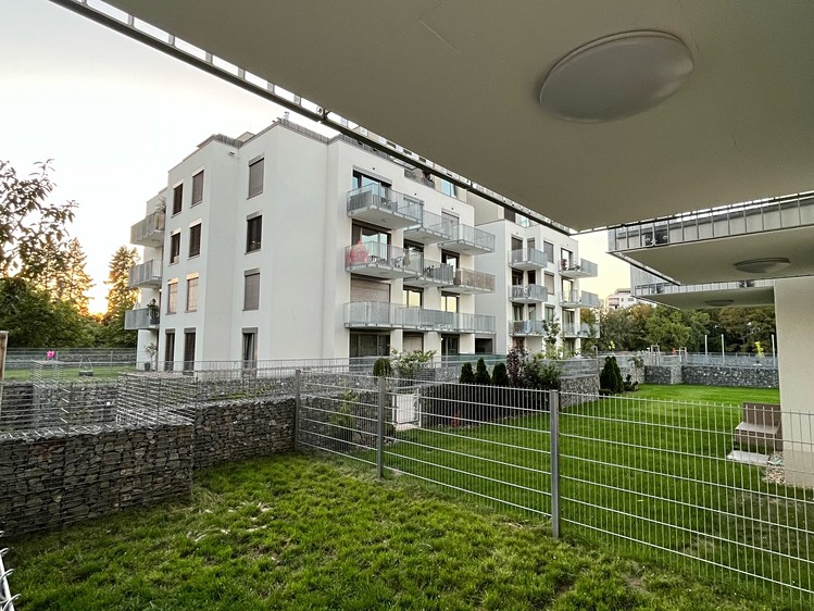 Квартира 1+kk в оренду, 35 м² (9 з 10)