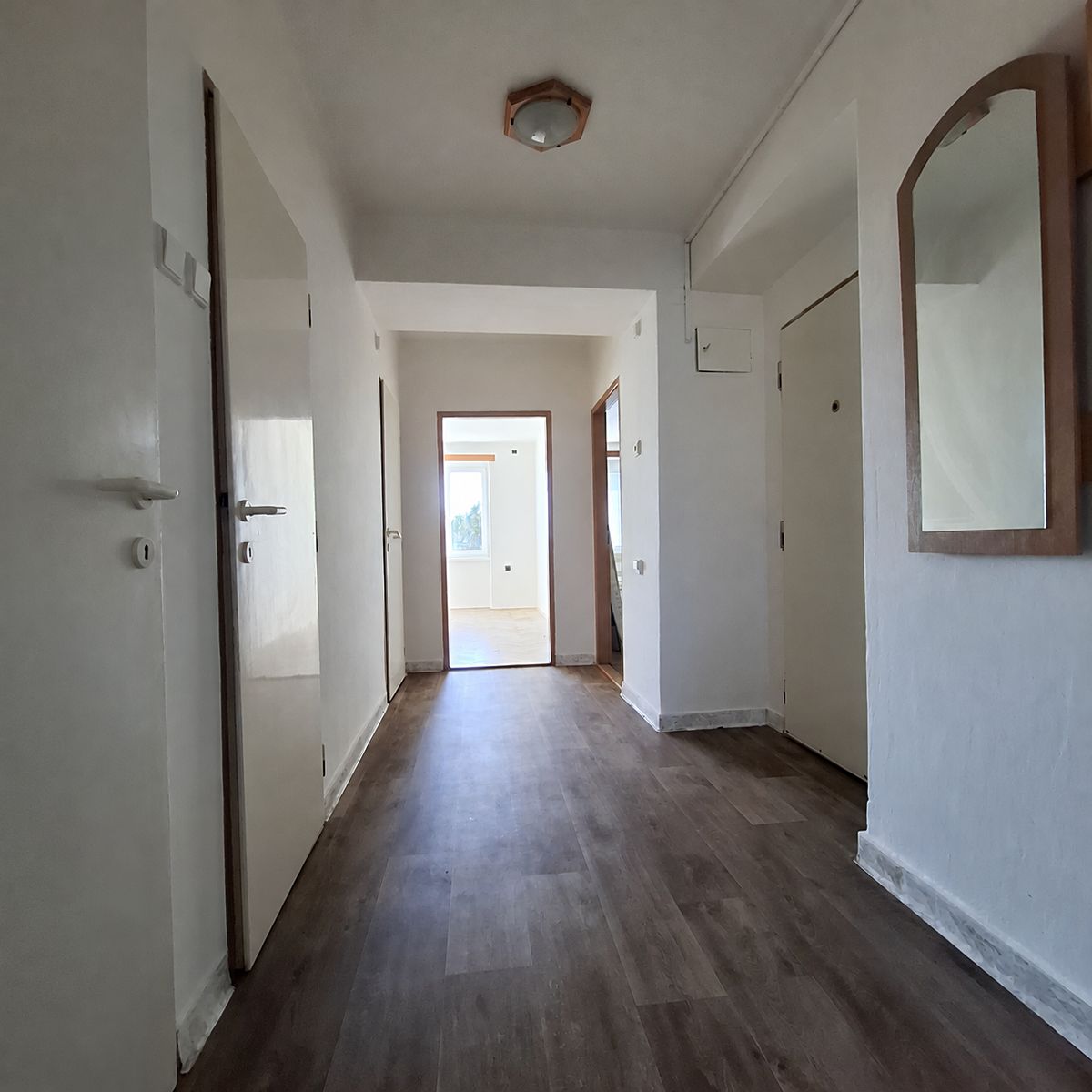 Pronájem bytu 2+1 56 m² – fotografie 3