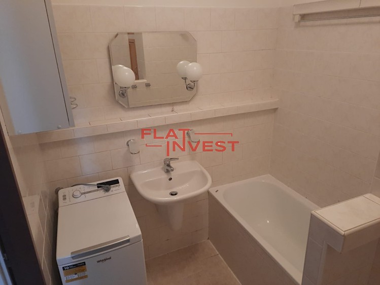 Pronájem bytu 2+kk, 47 m² (6 z 13)