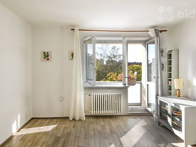 Pronájem bytu 1+1 37 m²