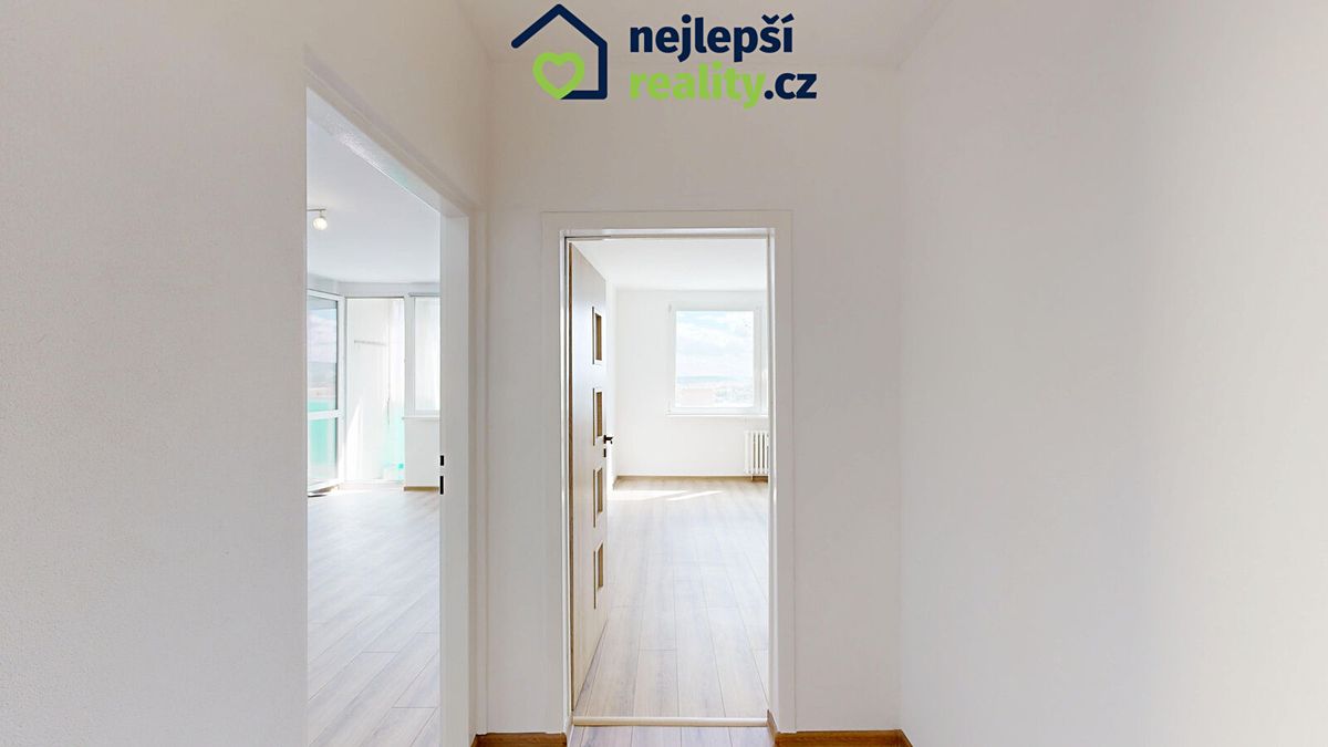 Pronájem bytu 4+1 78 m² – fotografie 3