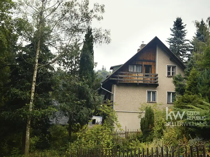 Prodej chalupy 200 m², pozemek 846 m², Perštejn – náhled fotky 1