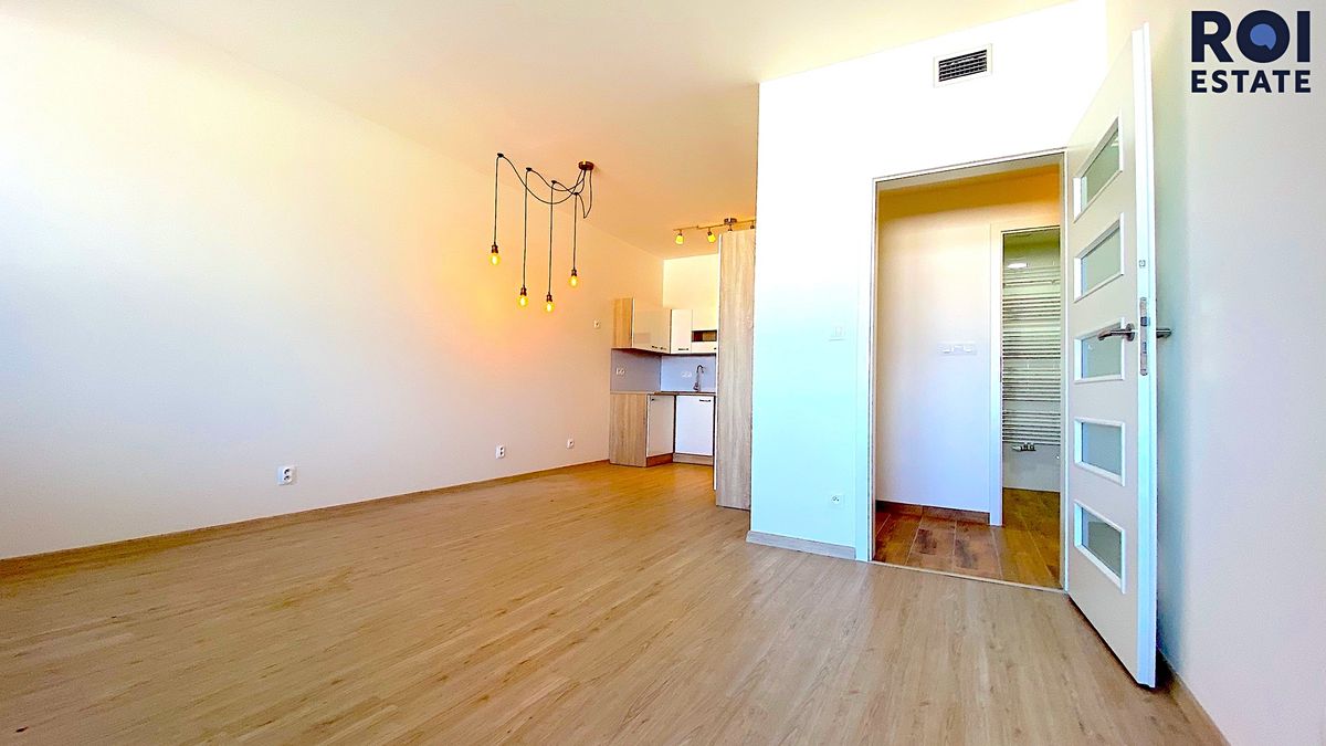 Pronájem bytu 2+kk 56 m² – fotografie 5