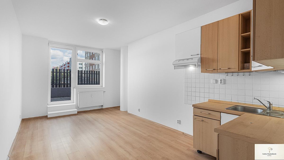 Prodej bytu 2+kk 45 m², Praha – fotka 1 z 3