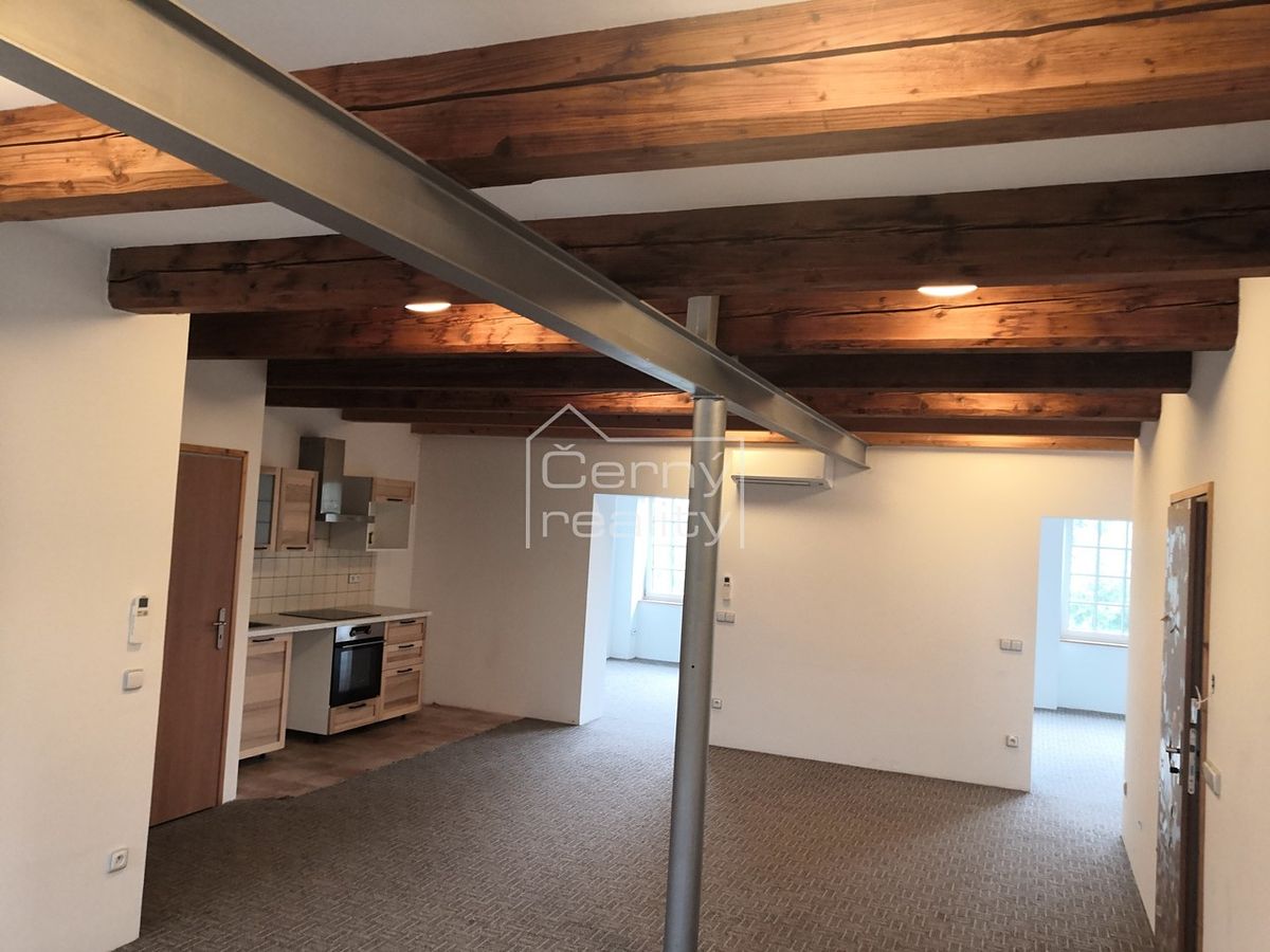 Pronájem bytu 2+1 90 m²