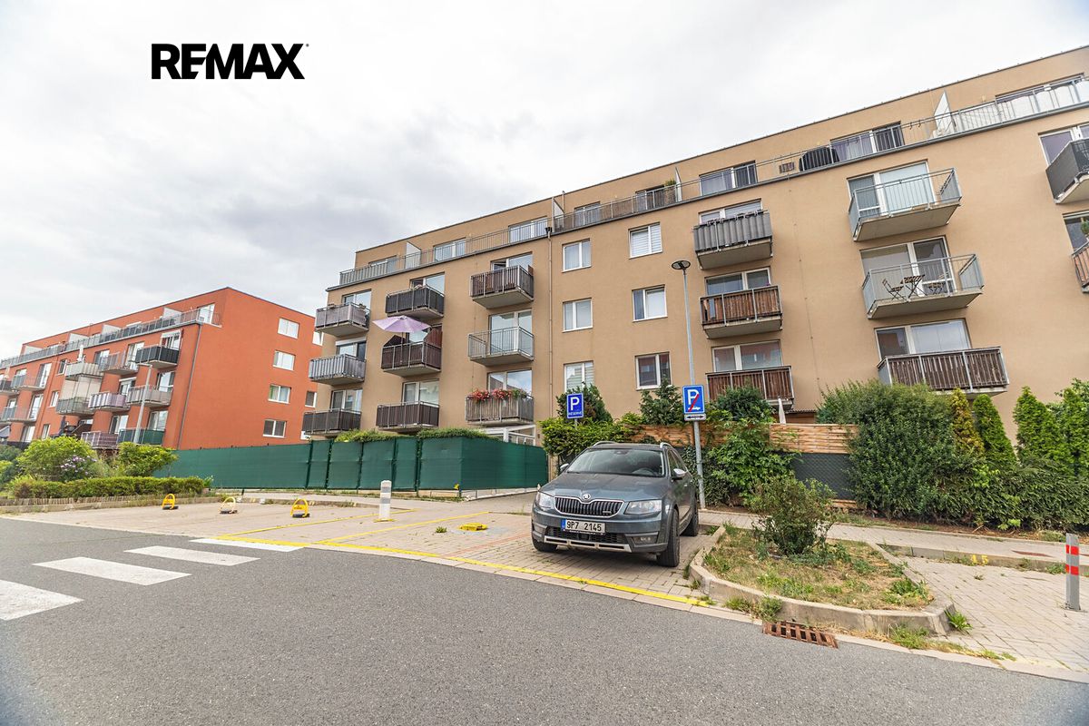 Pronájem bytu 2+kk 46 m², Hostivice – fotka 1 z 3