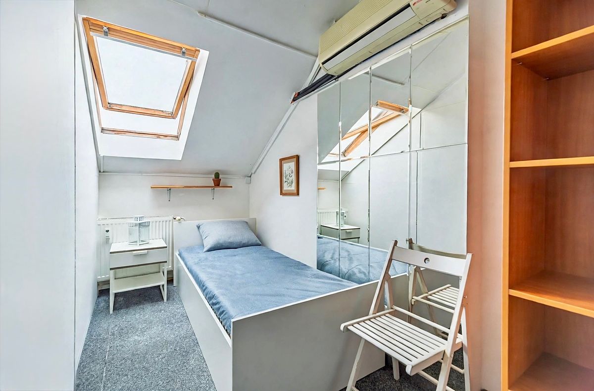 Pronájem bytu pokoje 12 m²