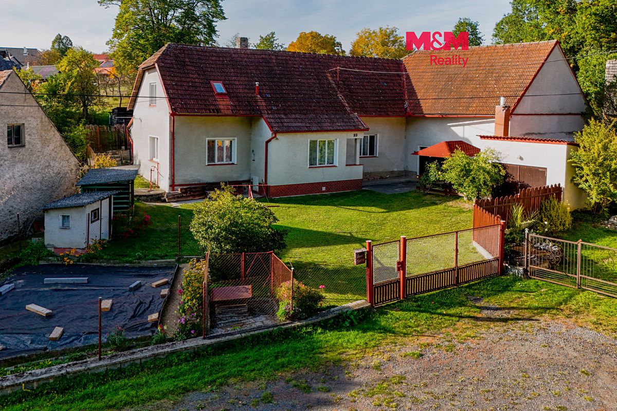 Prodej chalupy 227 m², pozemek 861 m², Nalžovské Hory – fotka 1 z 3