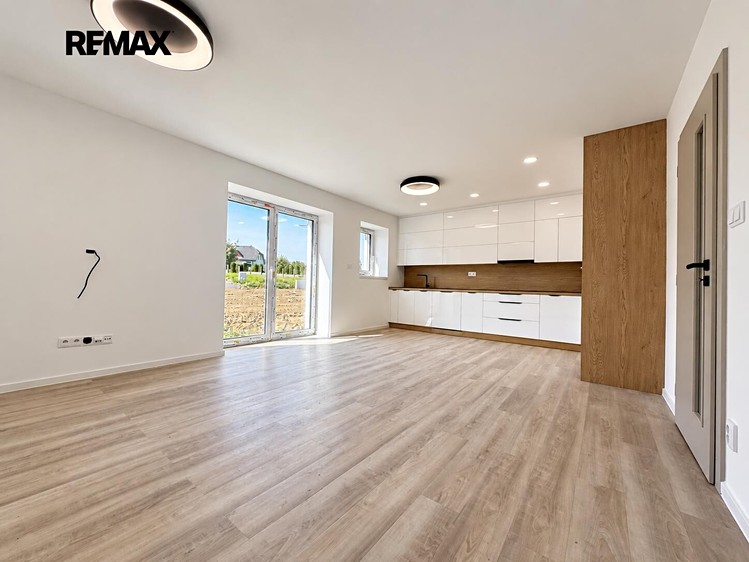 Будинок на продаж, 107 м² (3 з 45)