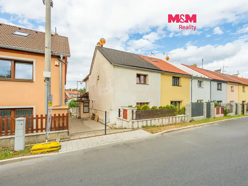 Prodej rodinného domu 144 m², pozemek 355 m², Kladno – náhled fotky 1