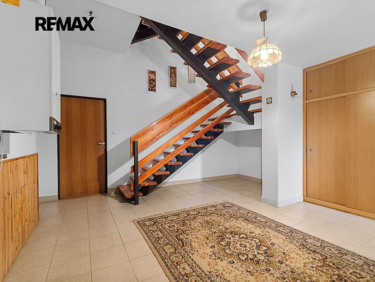 Prodej domu, 302 m² (49 z 75)
