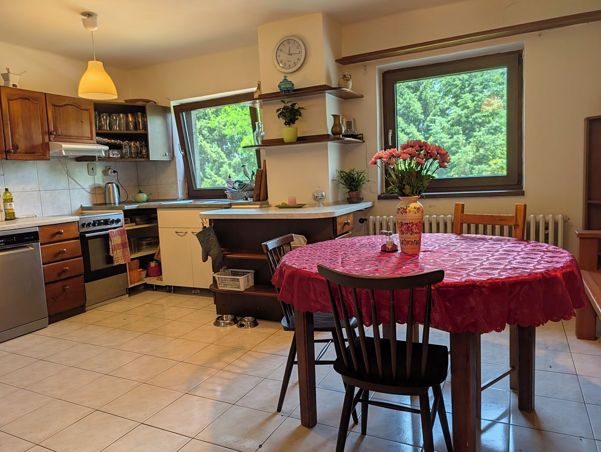 Pronájem rodinného domu 200 m², pozemek 350 m²